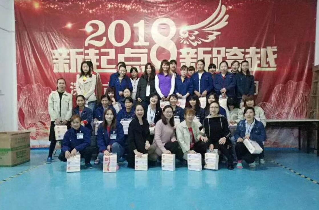 今天三八婦女節(jié)？NO，我們鑫鵬博公司的是女王節(jié)！